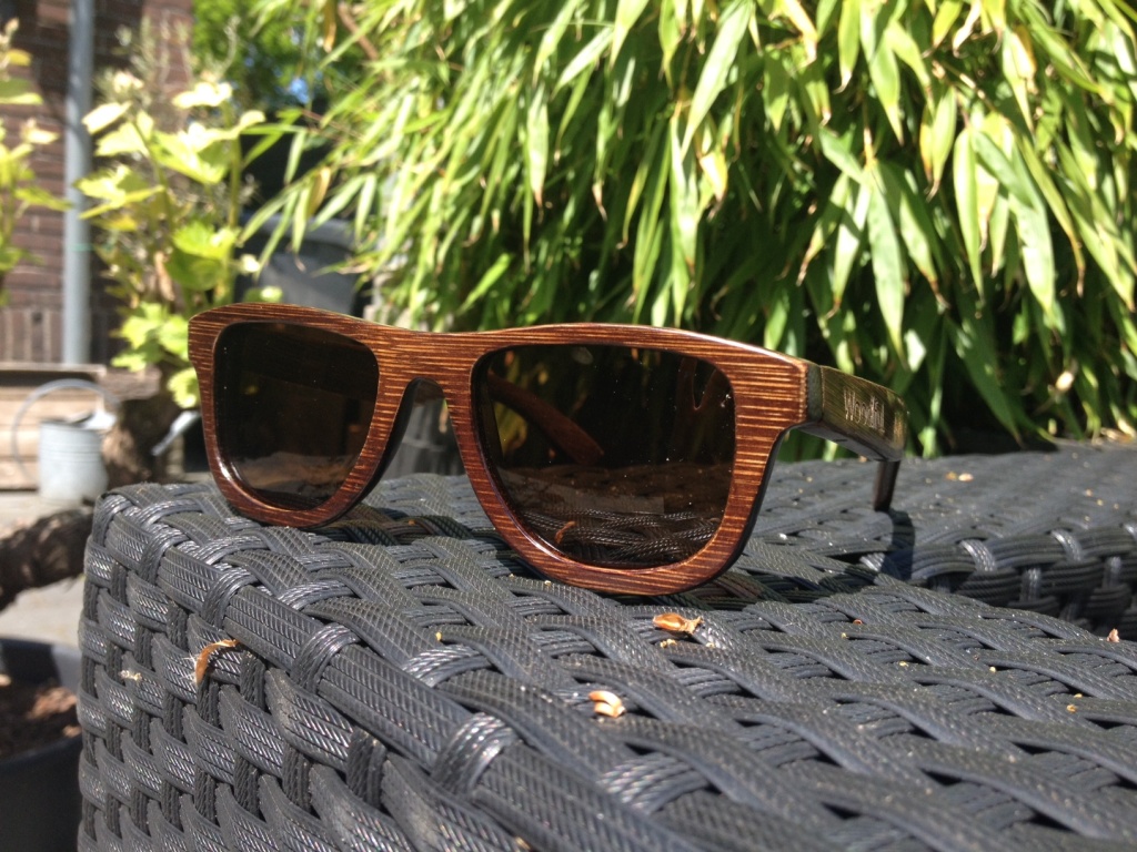 vrijdag analyseren leven Win een houten zonnebril van Woodiful! » Reismeisje