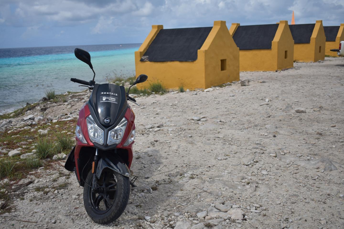 Scooter Bonaire